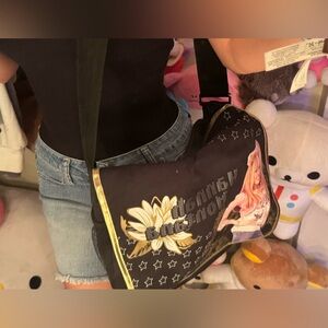Vintage Disney Hannah Montana
Crossbody/Book Bag/Tote/Shoulder Tote
Very Y2K